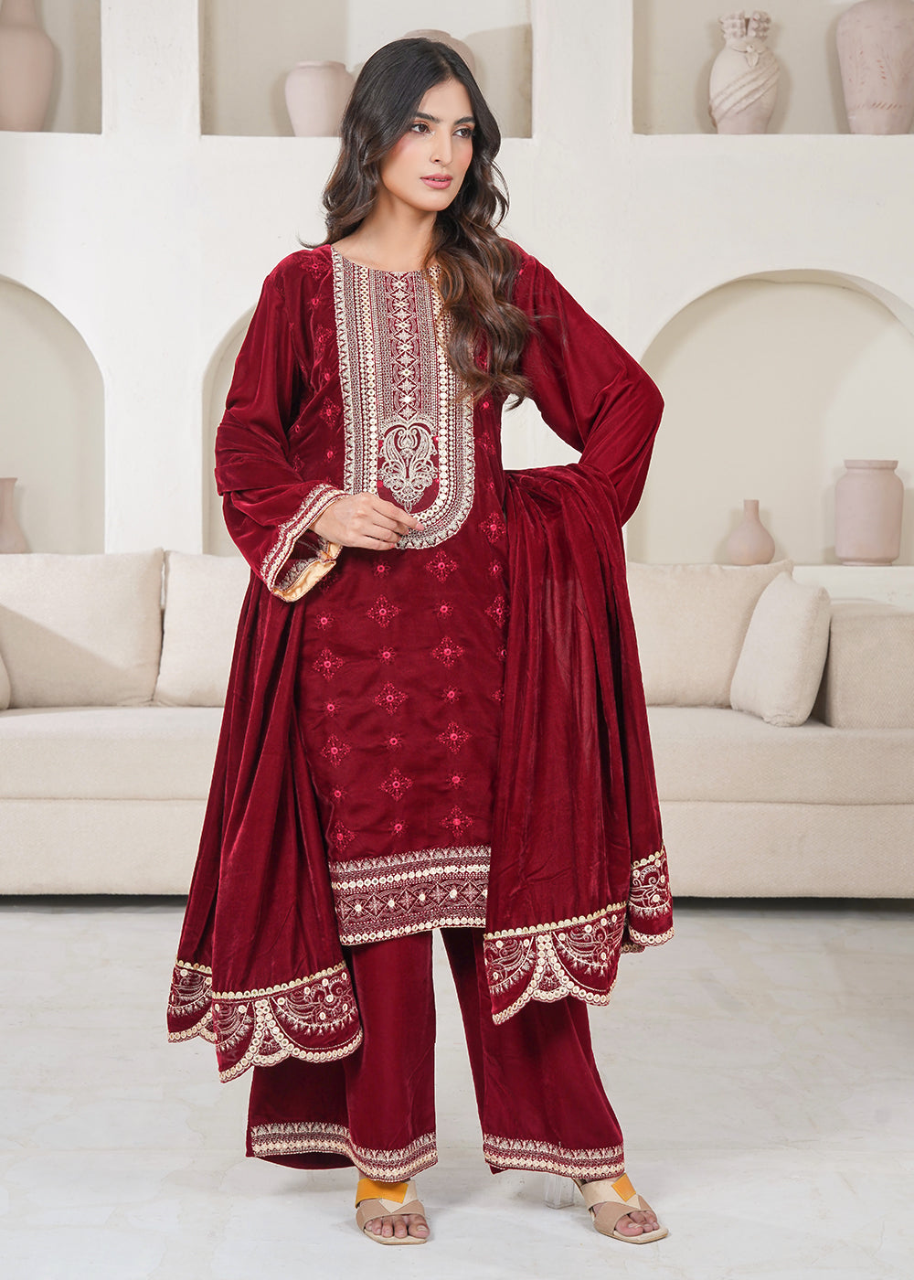 Royal Velvet Embroidered 3pc