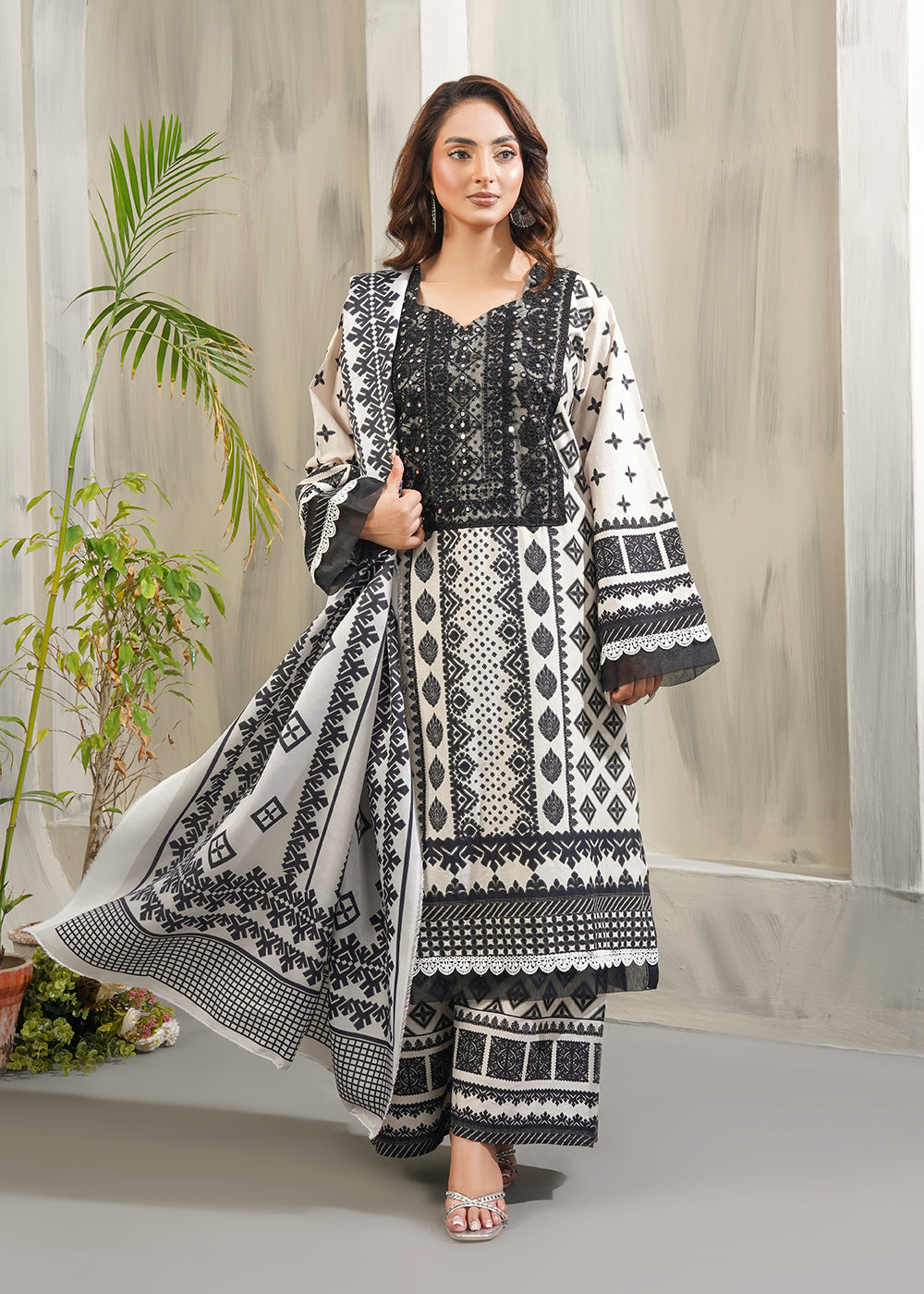 Regal khaddar Pret