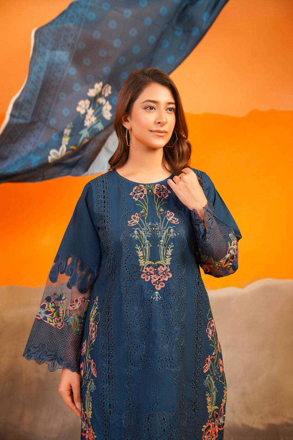 WINTER Embroidered Set