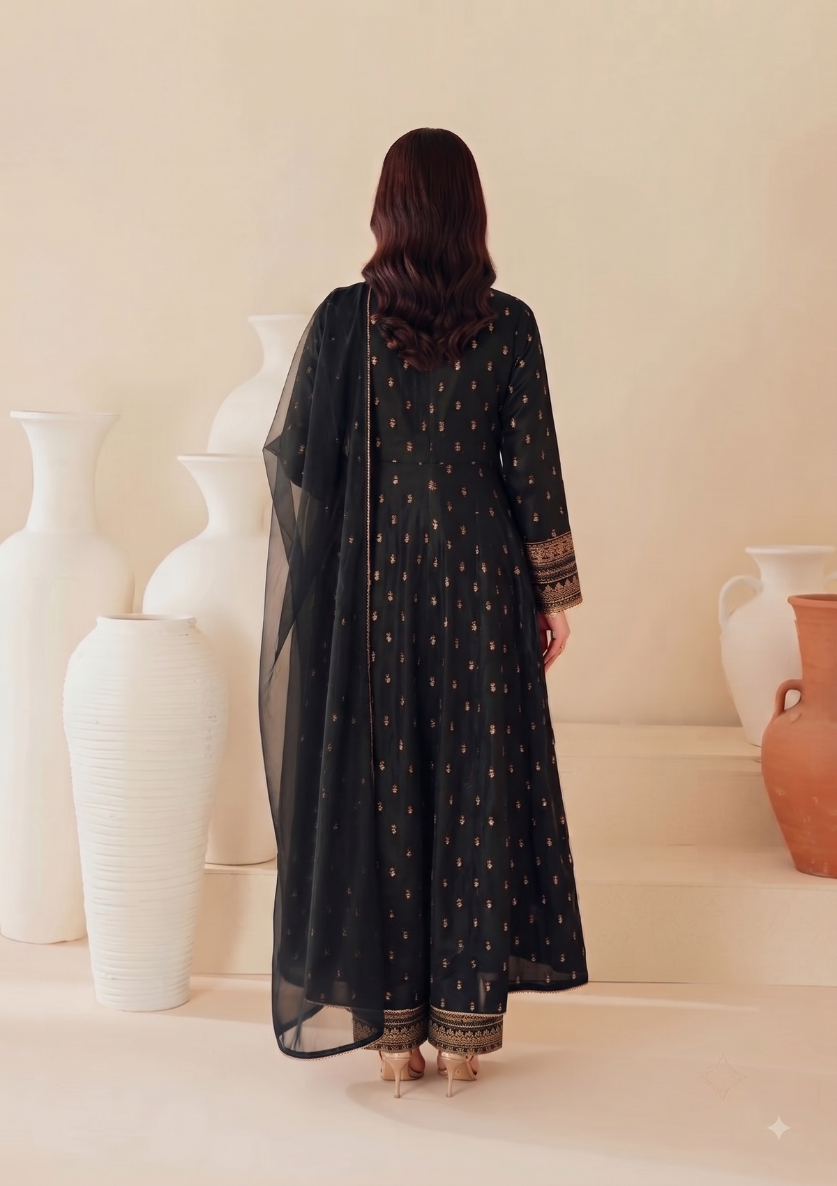 Noir Majesty Maxi