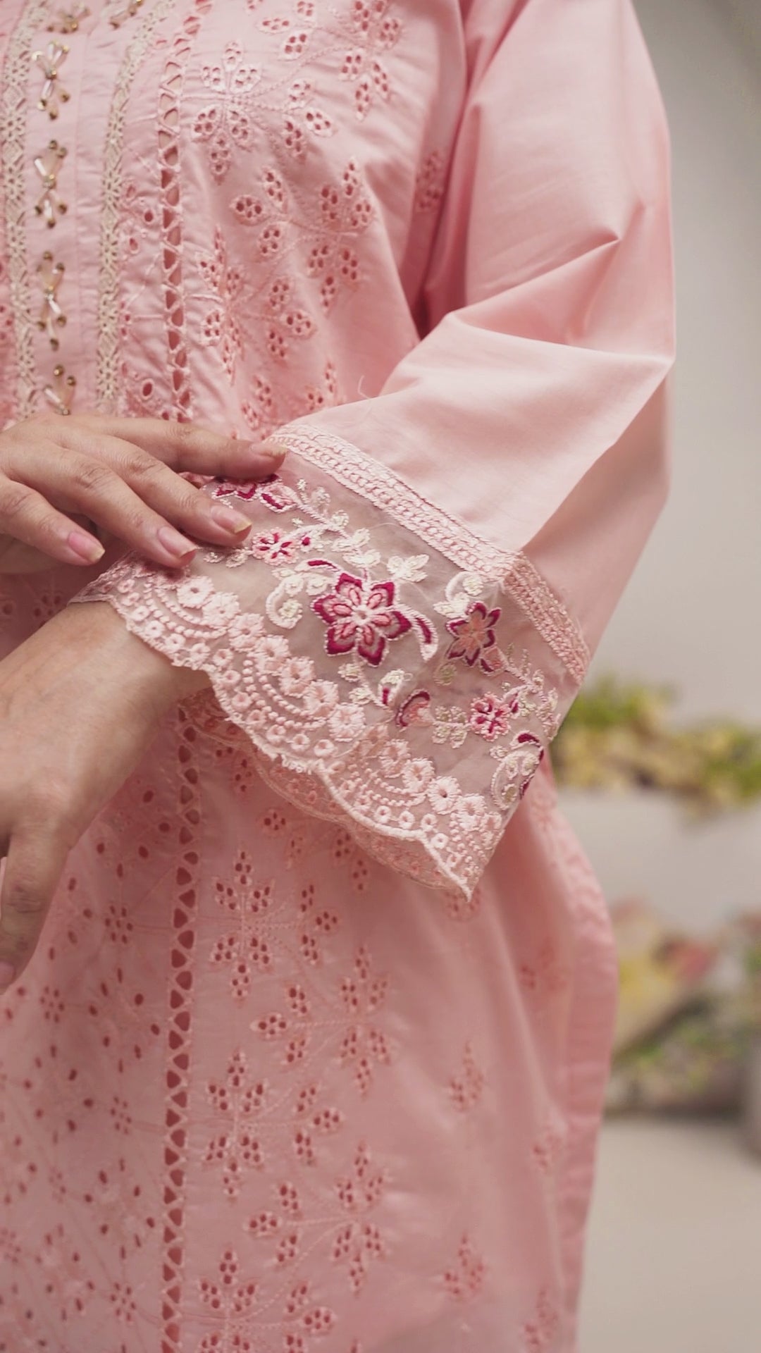 Blush Petal Chicken kari