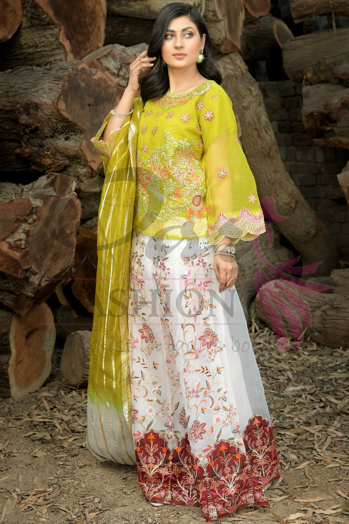 3PC Lehnga Embroidered