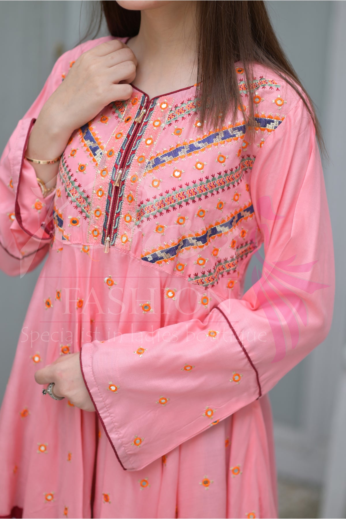 1PC EMB Arabic Lawn