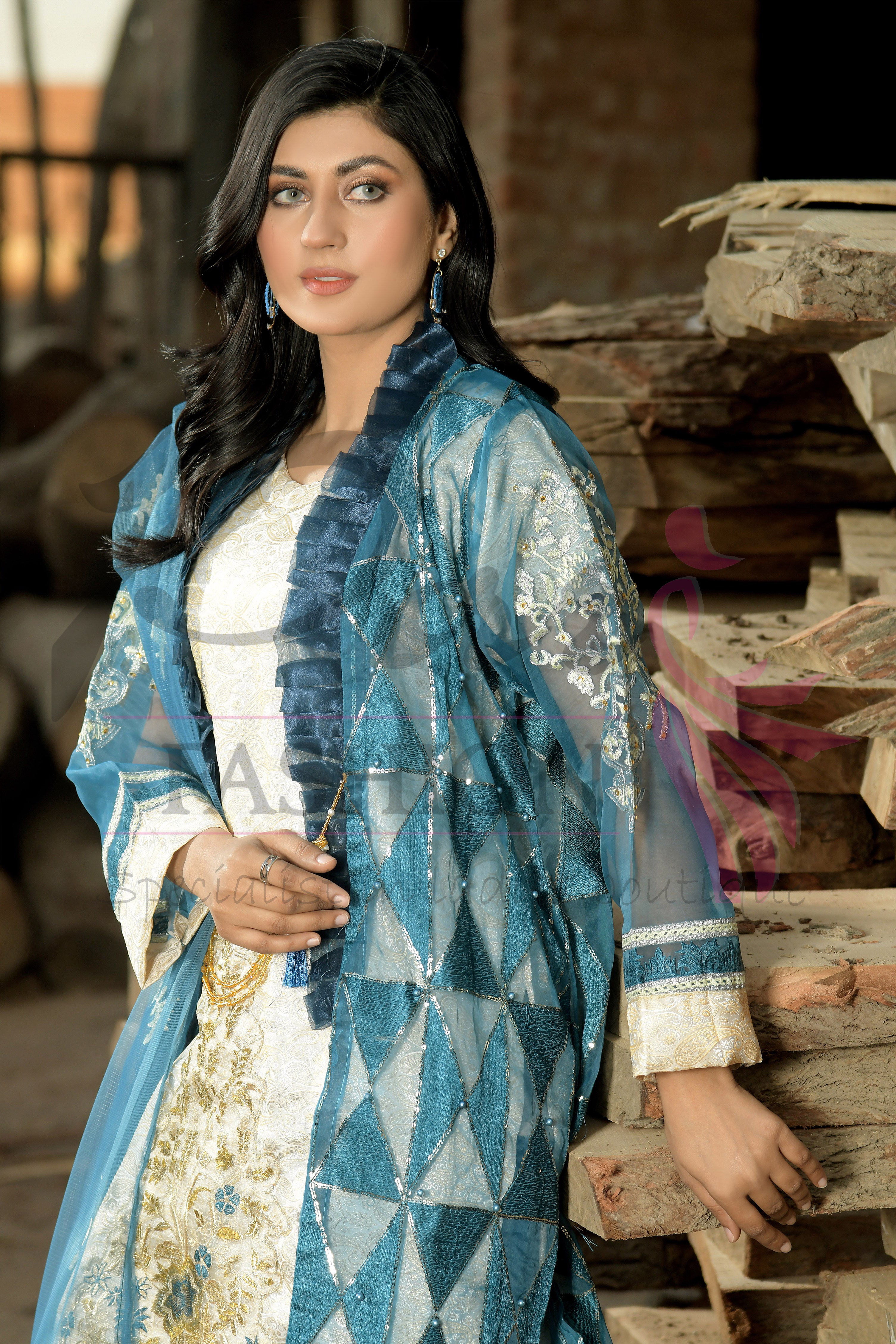 3PC Gown Embroidered