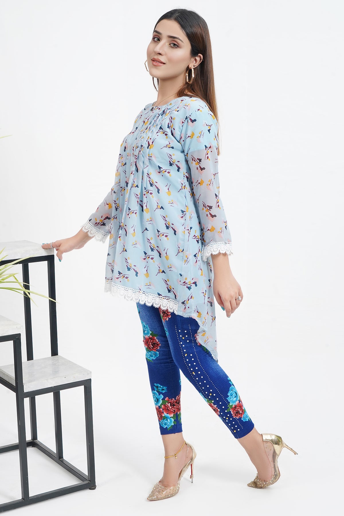 CHIFFON TOP
