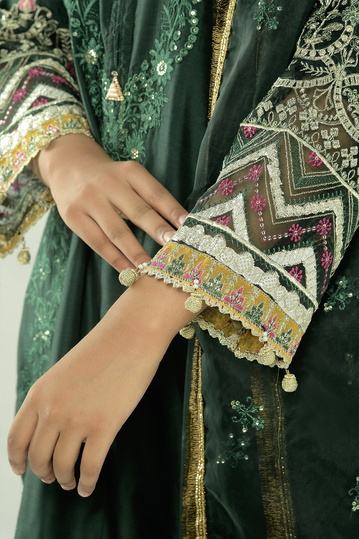 3PC VISCOSE Pret. Embroidered